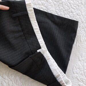 Pinstripe skort